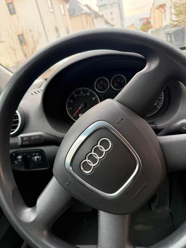 Gebraucht Audi A3 102 PS (75 kW) 2006 Grau Kleinwagen