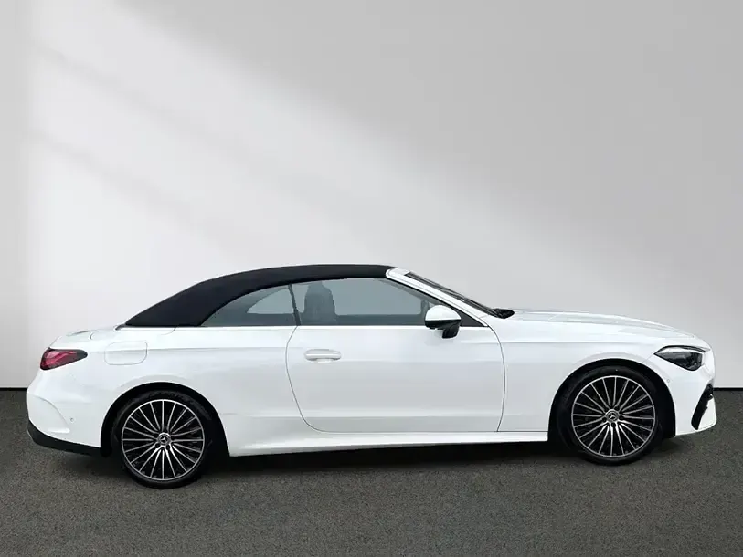Gebraucht Mercedes CLE220 AMG 197 PS (144 kW) 2025 Cabrio