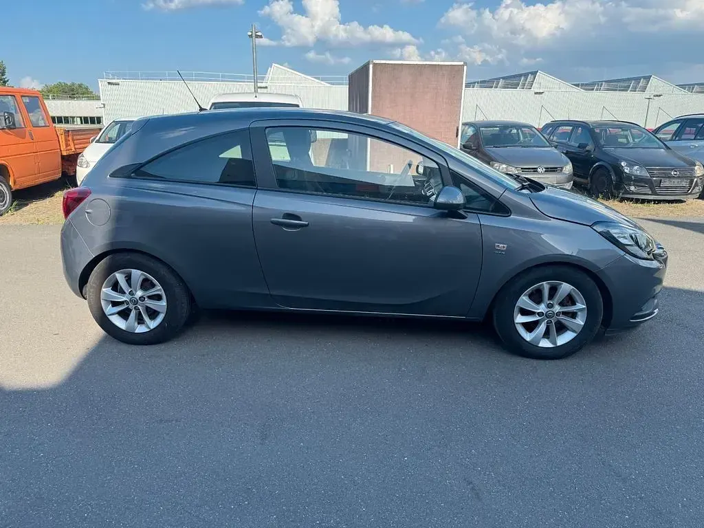 Gebraucht Opel Corsa drive 69 PS (50 kW) 2016 Grau Kleinwagen