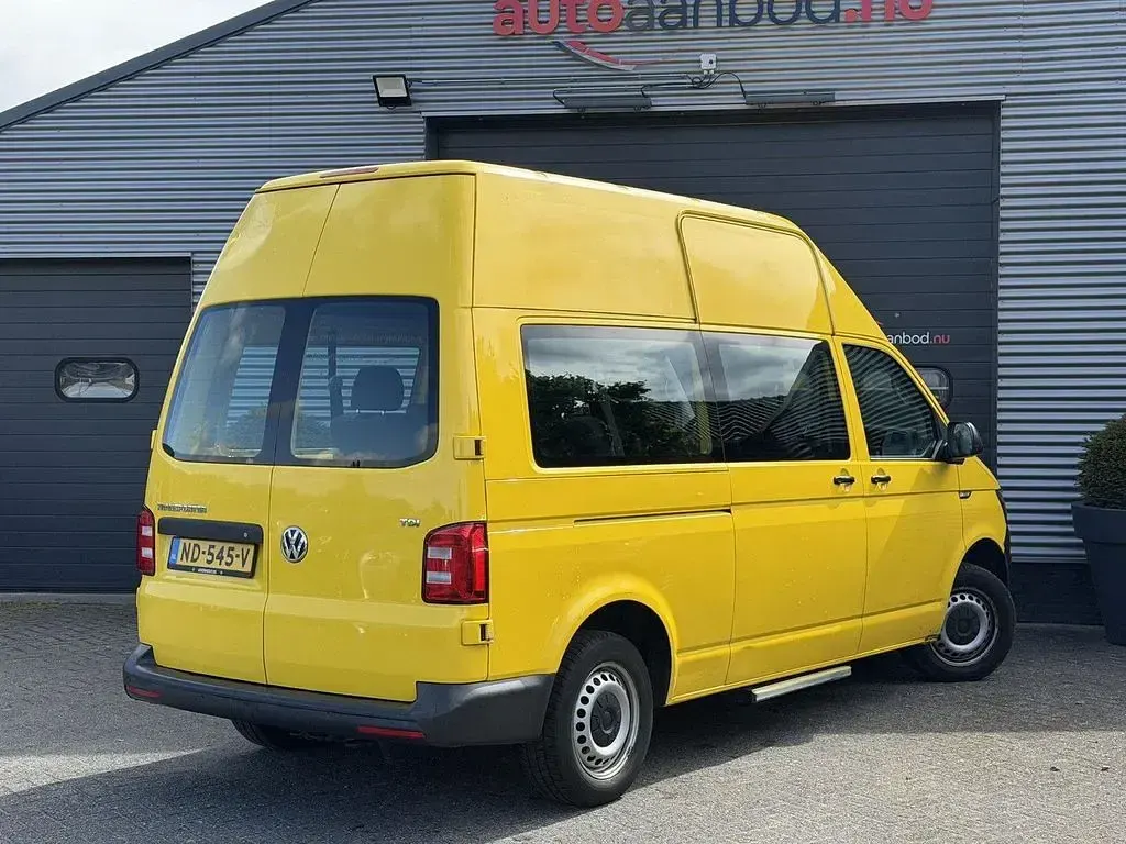 Gebraucht VW Transporter Highline 84 PS (61 kW) 2017 Gelb Van