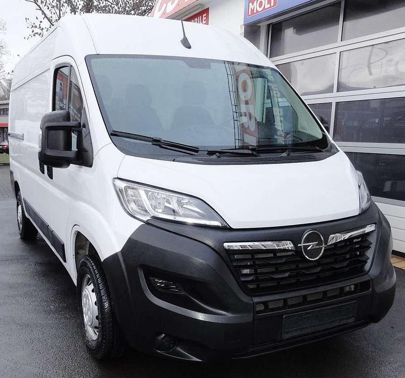 Gebraucht Opel Movano 140 PS (102 kW) 2024 Weiß Van