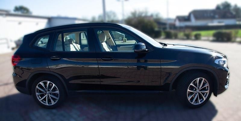 Gebraucht BMW X3 184 PS (135 kW) 2018 Schwarz SUV