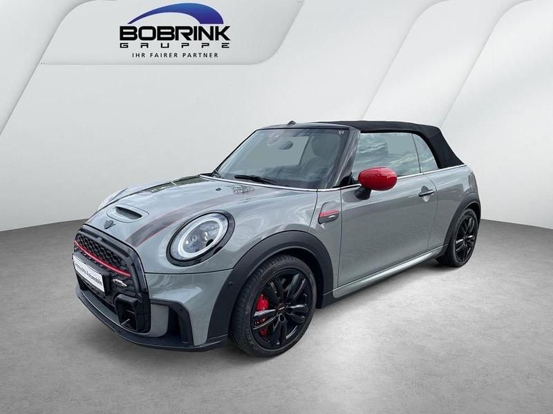 Grau Gebraucht 2022 Mini John Cooper Works Cabriolet Cabrio | 33.920 € (Fairer Preis) - Bild 1/4