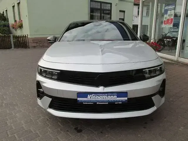 Gebraucht Opel Astra 2024 Schwarz Kleinwagen