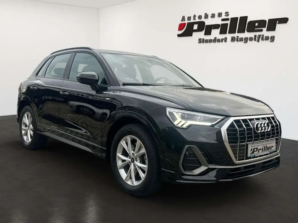 Gebraucht Audi Q3 S-Line 200 PS (147 kW) 2022 Schwarz SUV