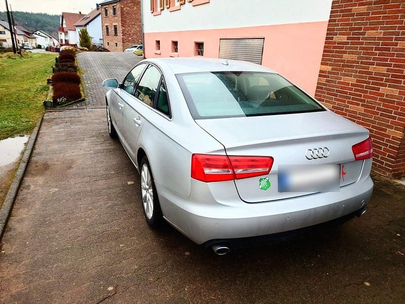 Gebraucht Audi A6 204 PS (150 kW) 2013 Silber Limousine