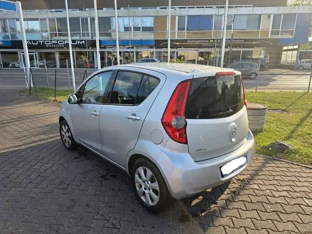 Gebraucht Opel Agila Edition 65 PS (47 kW) 2008 Silber Kleinwagen