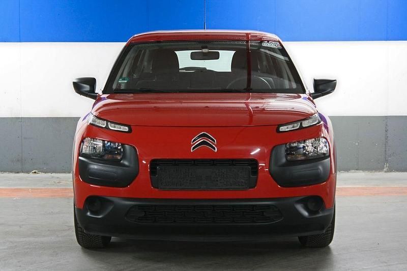 Gebraucht Citroën C4 75 PS (55 kW) 2014 Rot Limousine