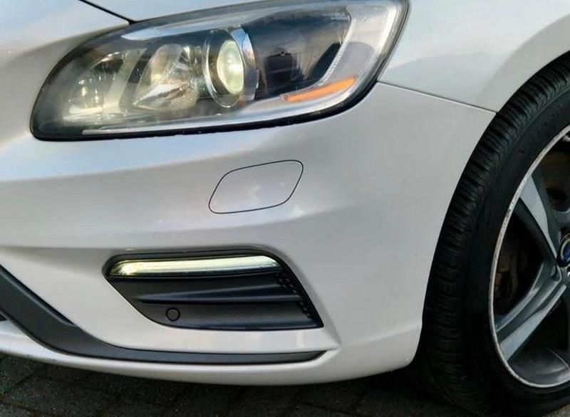 Gebraucht Volvo V60 R-Design 220 PS (161 kW) 2014 Weiß Kombi