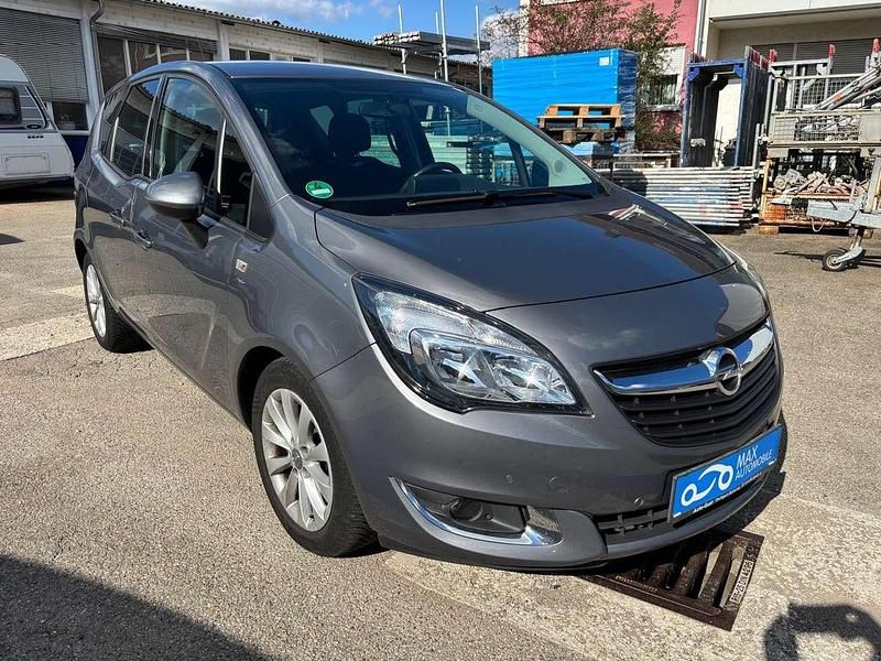 Gebraucht Opel Meriva drive 140 PS (102 kW) 2016 Shiny grey (rock) Van / Kleinbus