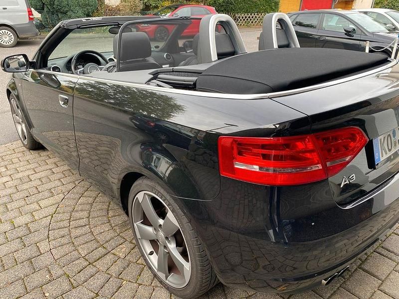 Gebraucht Audi A3 Cabriolet S-Line 160 PS (117 kW) 2012 Schwarz Cabrio