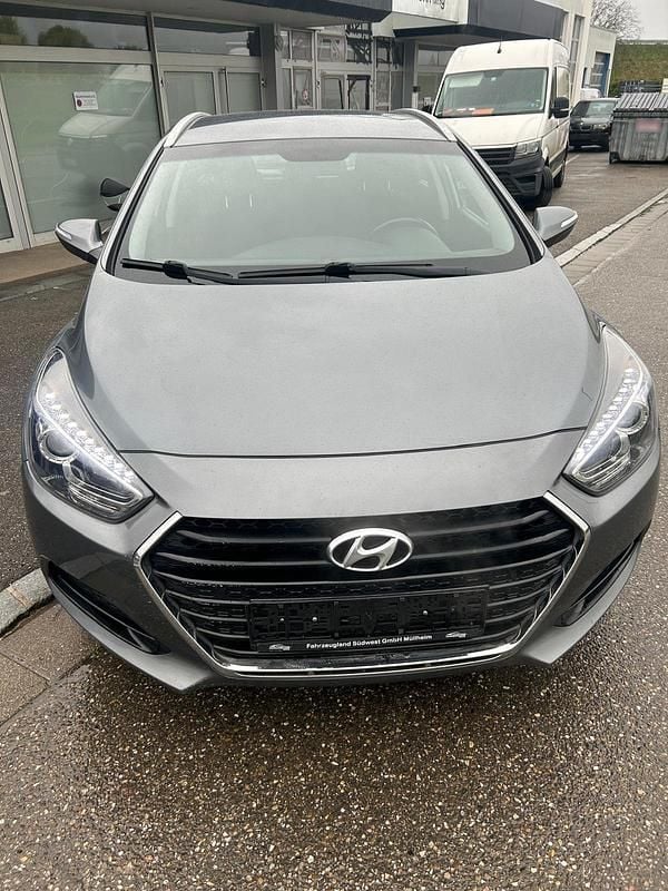 Occasion Hyundai i40 134 ch (98 kW) 2017 Gris Break