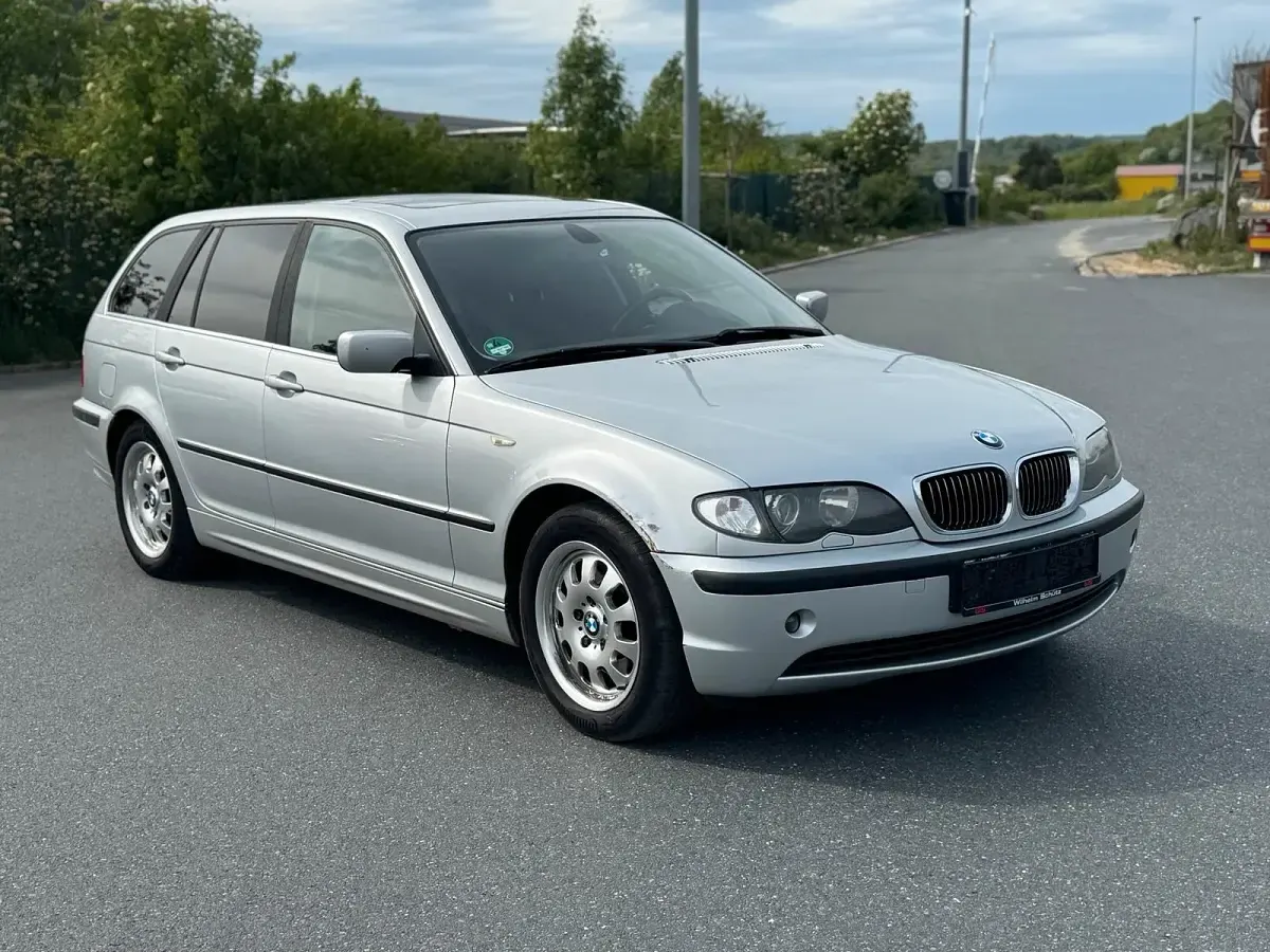 Gebraucht BMW 325 192 PS (141 kW) 2001 Silber Kombi