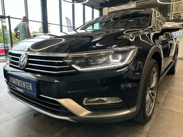 Gebraucht VW Passat Alltrack 239 PS (175 kW) 2016 Schwarz Kombi