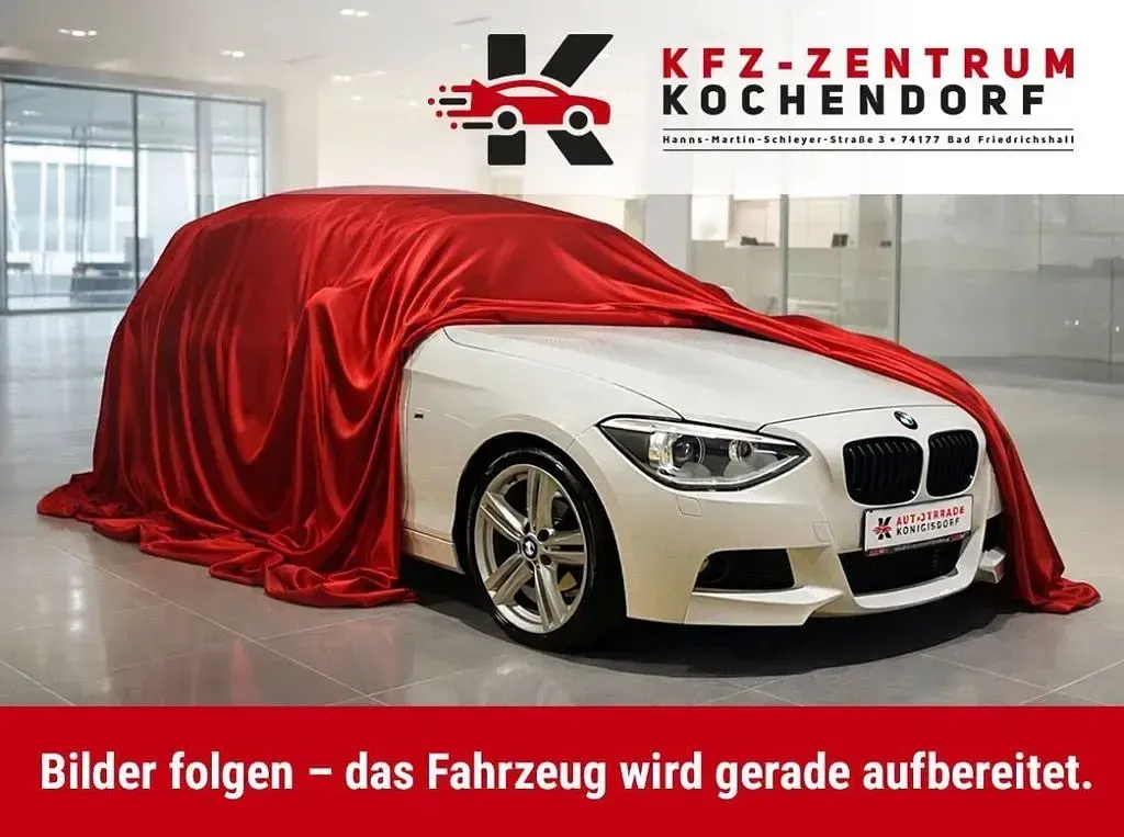 Second-hand BMW 330 258 CP (189 kW) 2016 Alb Berlinǎ