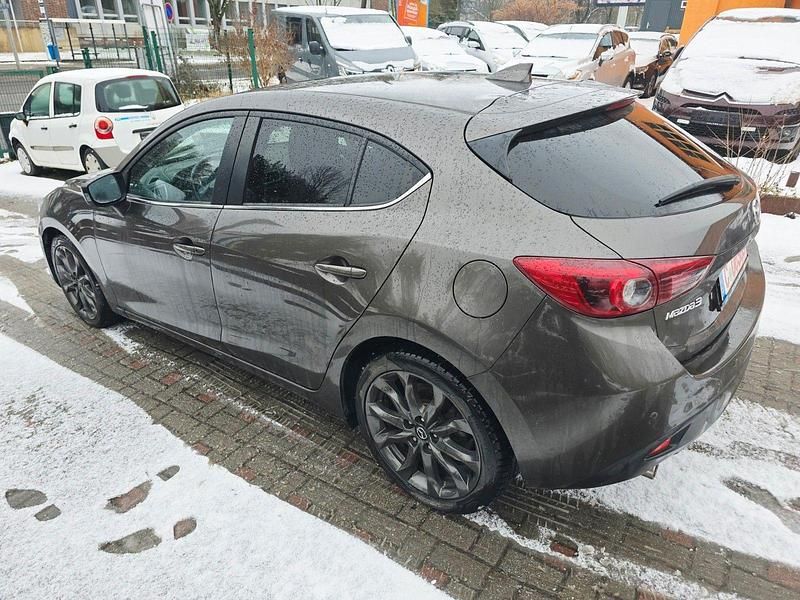 Gebraucht Mazda 3 Nakama 150 PS (110 kW) 2017 Braun Kombi