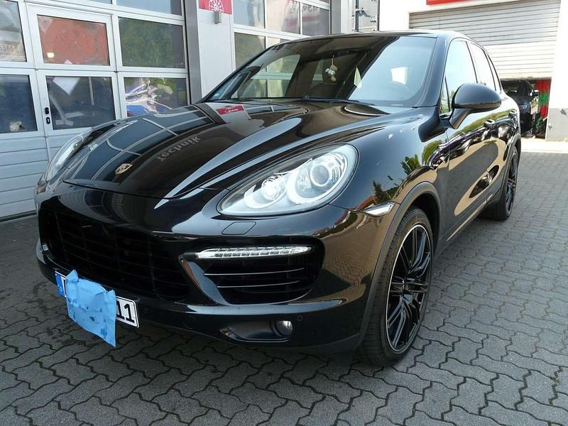 Gebraucht Porsche Cayenne Turbo 500 PS (367 kW) 2011 Tiefschwarz metallic SUV