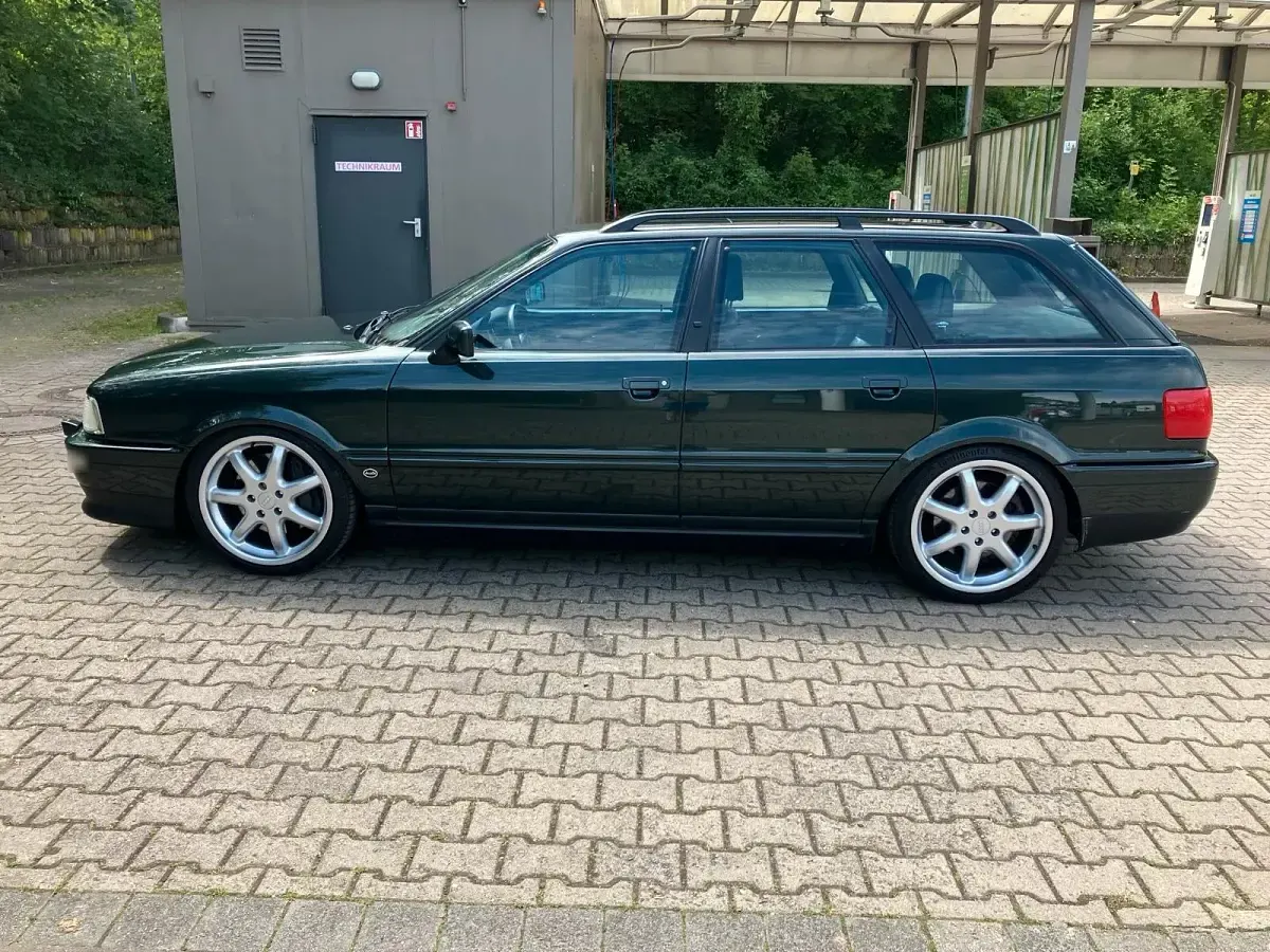 Gebraucht Audi S2 370 PS (272 kW) 1994 Grün Kombi