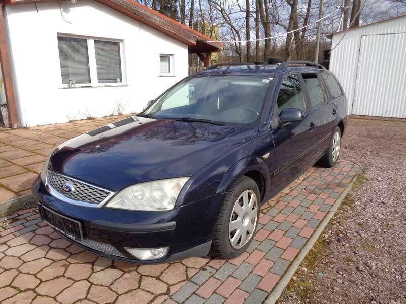 Blau Gebraucht 2005 Ford Mondeo Kombi | 890 € (Guter Preis) - Bild 1/4