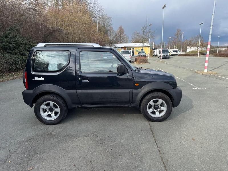 Gebraucht Suzuki Jimny Style 86 PS (63 kW) 2006 Schwarz SUV
