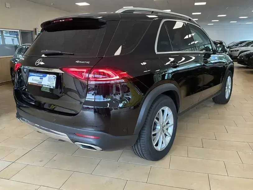 Gebraucht Mercedes GLE350 333 PS (244 kW) 2022 Schwarz SUV