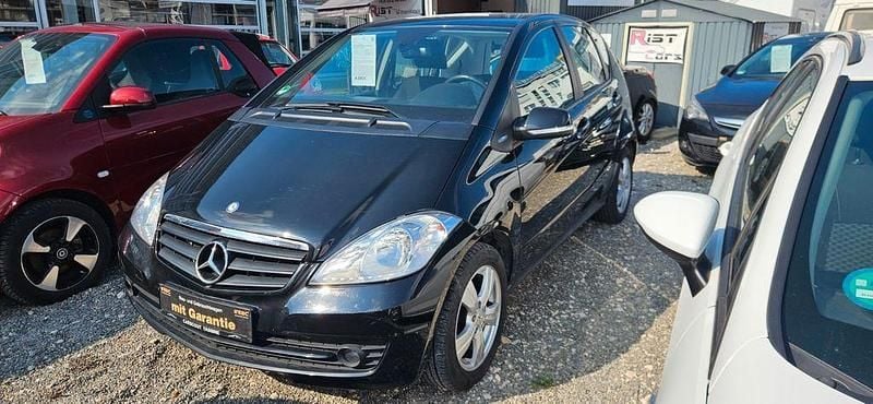 Gebraucht Mercedes A160 95 PS (69 kW) 2011 Schwarz Van / Kleinbus