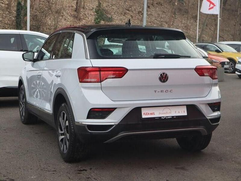 Gebraucht VW T-Roc Active 150 PS (110 kW) 2022 White silver metallic SUV