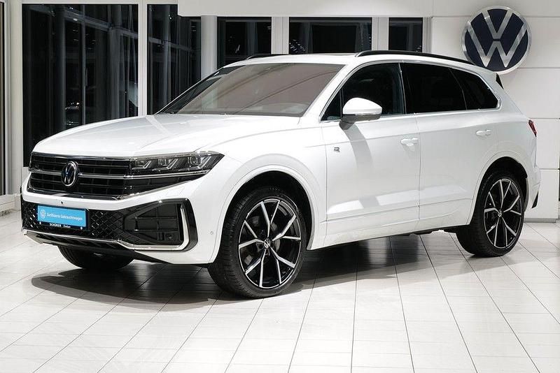 Gebraucht VW Touareg R-line 286 PS (210 kW) 2025 Oryxweiß perlmutteffekt SUV