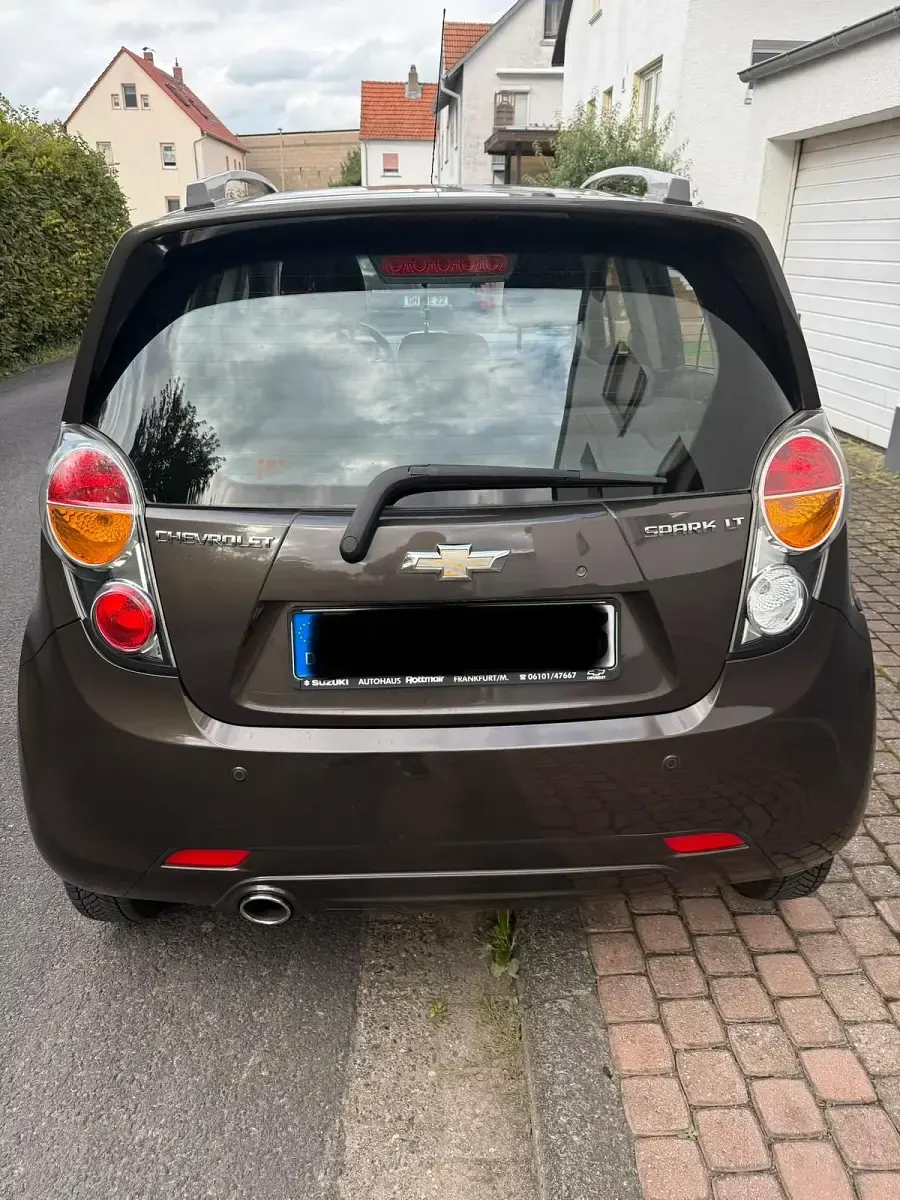 Gebraucht Chevrolet Spark LT 82 PS (60 kW) 2011 Braun Kleinwagen