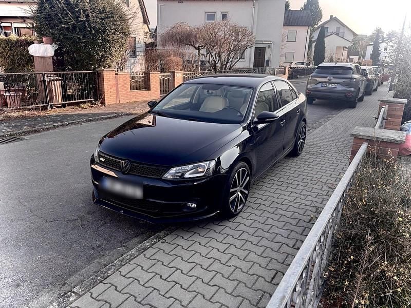 Gebraucht VW Jetta 245 PS (180 kW) 2013 Schwarz Limousine