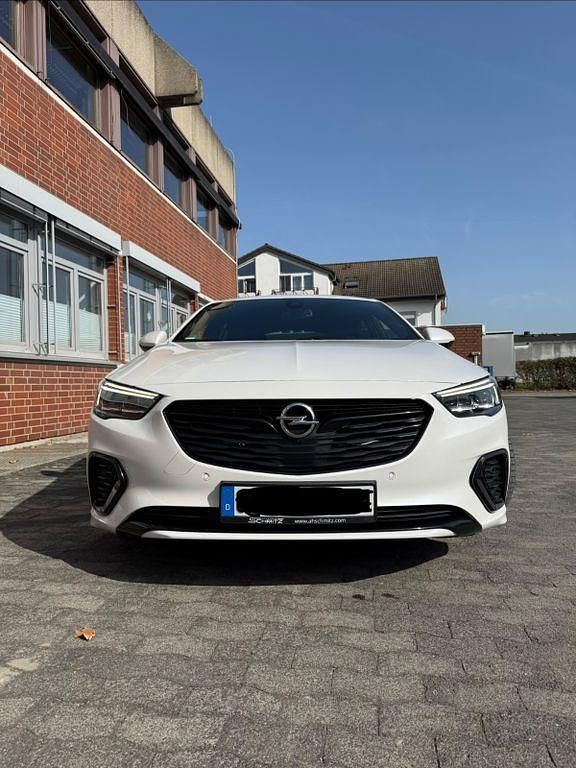 Gebraucht Opel Insignia 260 PS (191 kW) 2018 Weiß Limousine