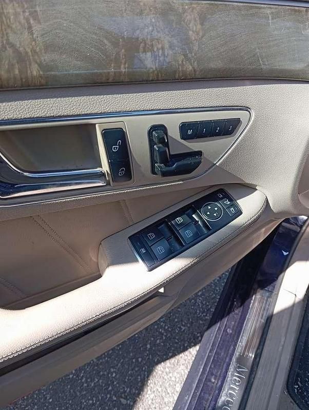 Gebraucht Mercedes E220 Avantgarde 170 PS (125 kW) 2010 Kombi