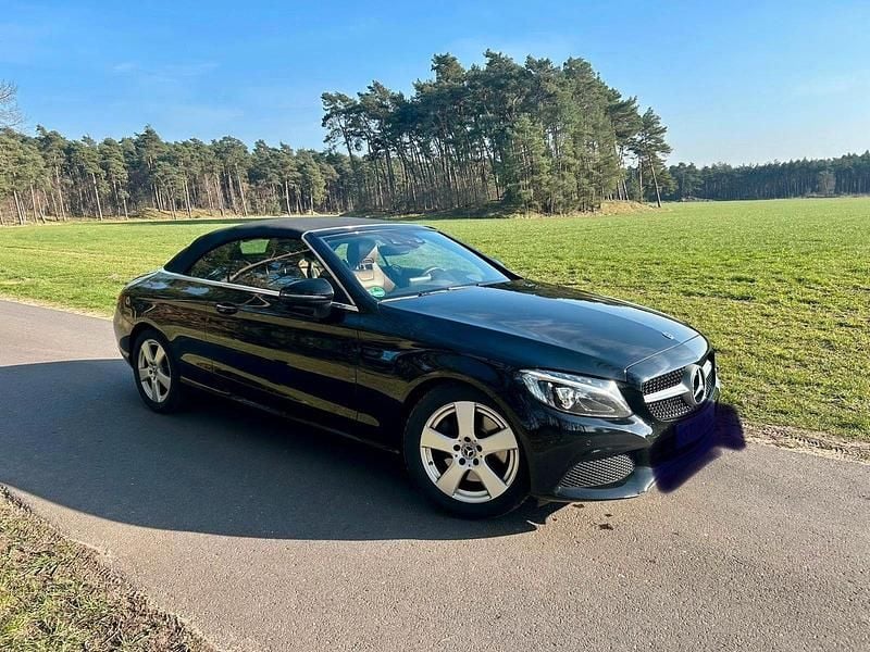 Gebraucht Mercedes C250 204 PS (150 kW) 2017 Schwarz Cabrio