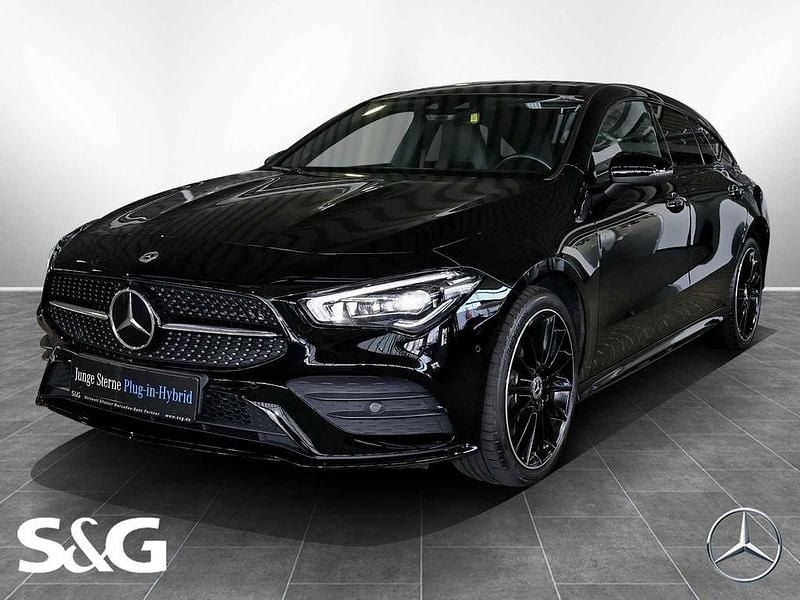 Gebraucht Mercedes CLA250e Shooting Brake AMG 160 PS (117 kW) 2022 Schwarz Kombi