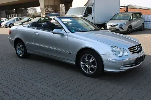 Gebraucht Mercedes CLK200 Avantgarde 163 PS (119 kW) 2004 Silber Cabrio