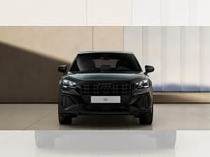 Neu Audi Q2 Competition 150 PS (110 kW) 2026 Schwarz (mythosschwarz metallic) SUV