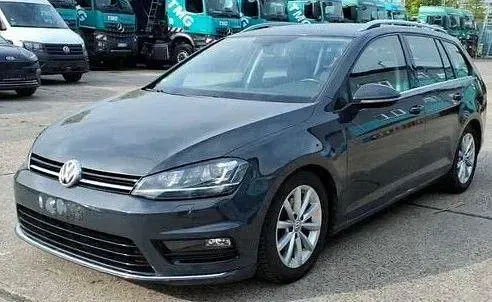 Używany VW Golf VII Highline 150 KM (110 kW) 2016 Szary Kombi