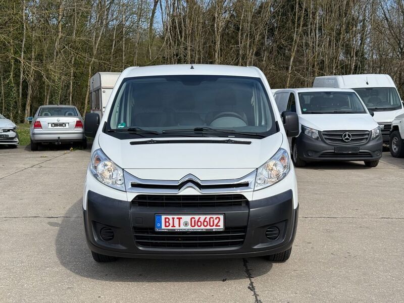 Weiß Gebraucht 2013 Citroën Jumpy Van / Kleinbus | 5.200 € (Superpreis) - Bild 1/4