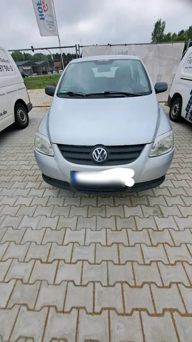 Używany VW Fox 55 KM (40 kW) 2010 Srebrny Hatchback
