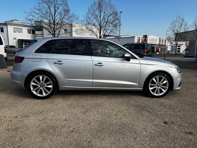 Gebraucht Audi A3 Sport 150 PS (110 kW) 2013 Silber Limousine
