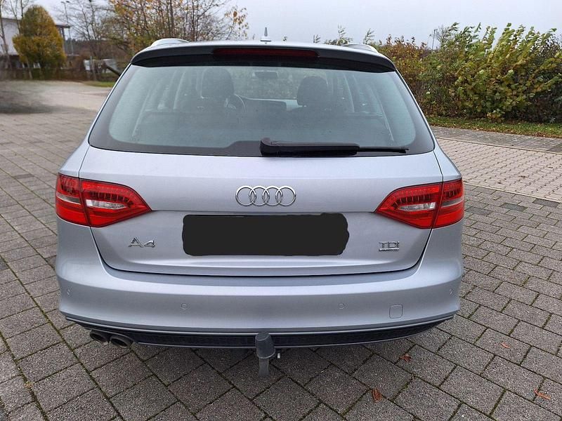 Gebraucht Audi A4 S-Line 190 PS (139 kW) 2015 Silber Kombi