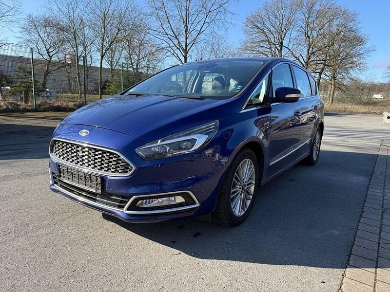 Second-hand Ford S-MAX Vignale 209 CP (153 kW) 2017 Albastru Monovolum