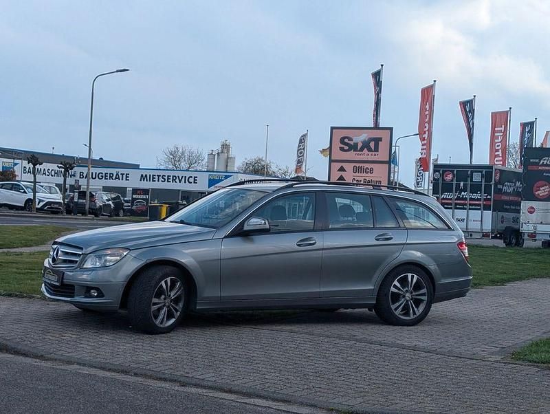 Gebraucht Mercedes C220 170 PS (125 kW) 2008 Grau Kombi