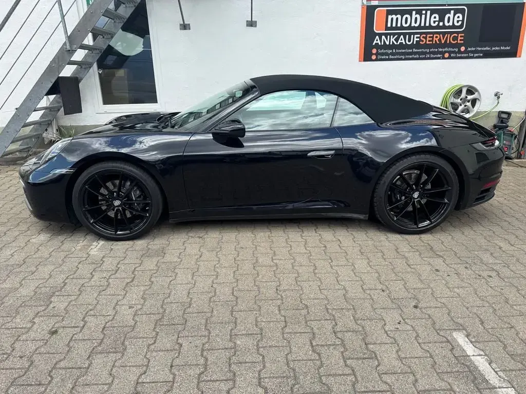 Gebraucht Porsche 911 Carrera 4 Cabriolet 385 PS (283 kW) 2021 Schwarz Cabrio