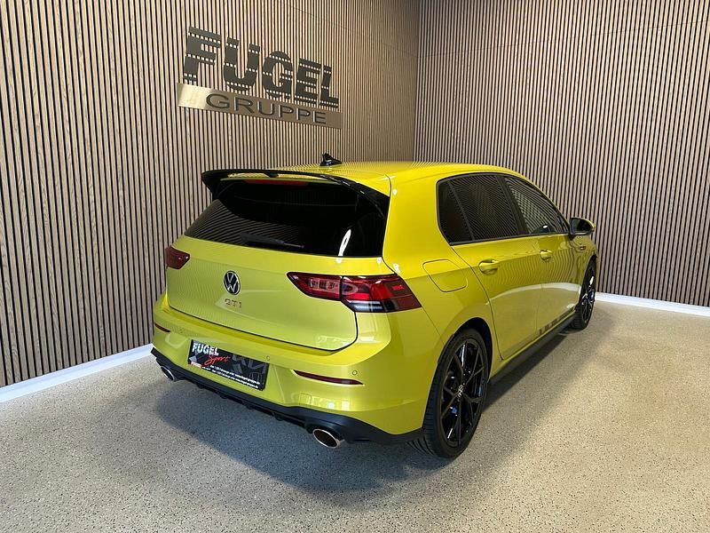 Gebraucht VW Golf VIII GTI Clubsport 2022 Limonengelb metallic