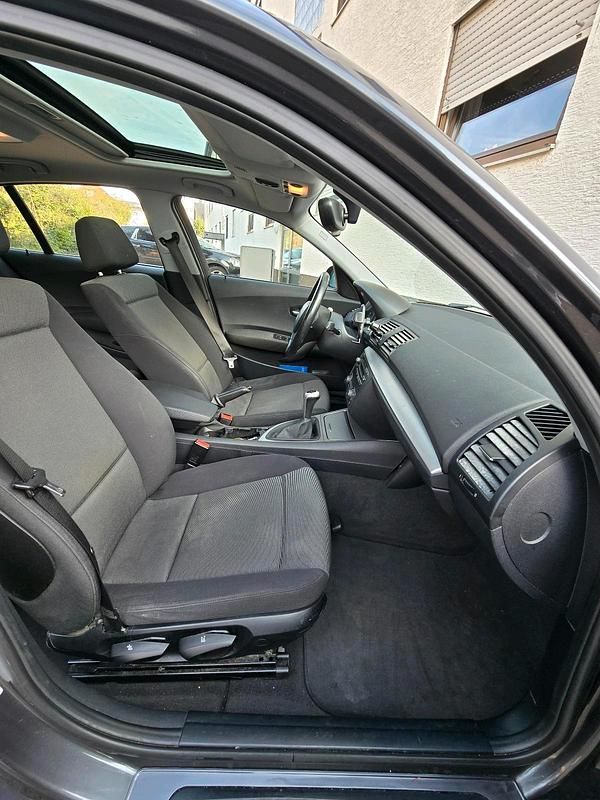 Gebraucht BMW 120 150 PS (110 kW) 2006 Grau Kleinwagen
