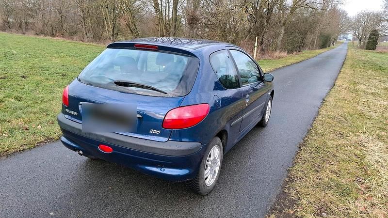 Gebraucht Peugeot 206 60 PS (44 kW) 2001 Blau Kleinwagen