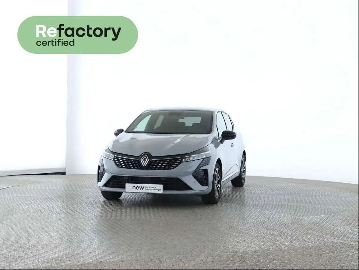 Gebraucht Renault Clio Techno 91 PS (66 kW) 2025 Rafalegrau Kleinwagen