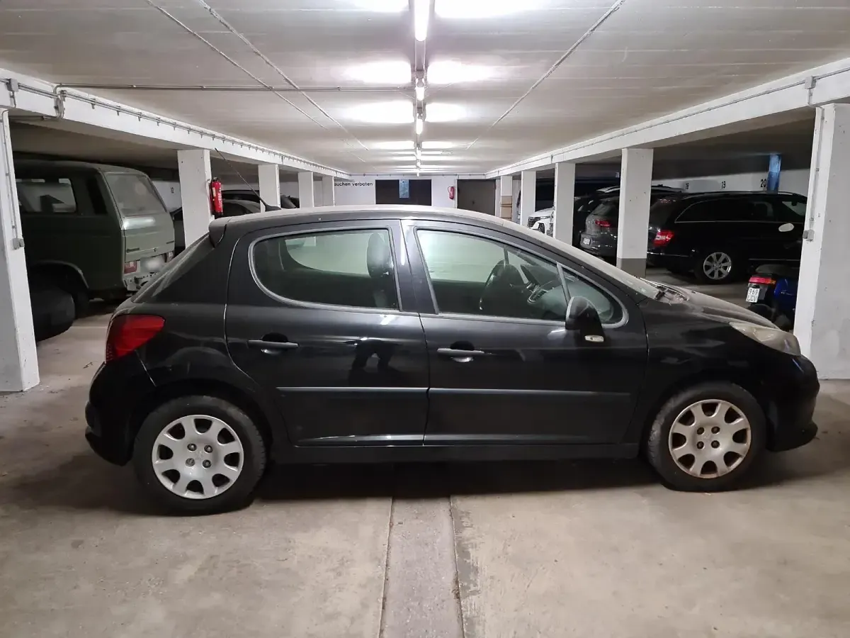 Gebraucht Peugeot 207 89 PS (65 kW) 2006 Schwarz Kleinwagen
