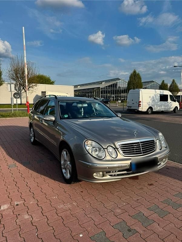 Brugt Mercedes E320 224 HK (164 kW) 2003 Sølv Stationcar